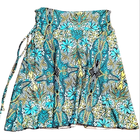 Lola by AFG Skirt with Adjustable Pull String Waist, XS, Green/Yellow/Black - Picture 2 of 7